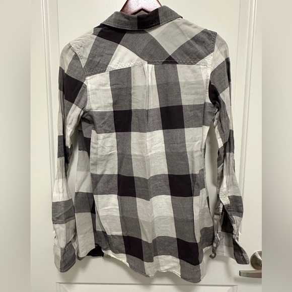 Nollie Lightweight “Flannel” Patterned Button Down Shirt - Picture 2 of 3